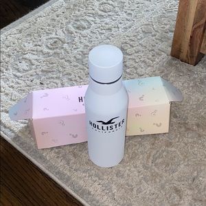 Hollister water bottle never used